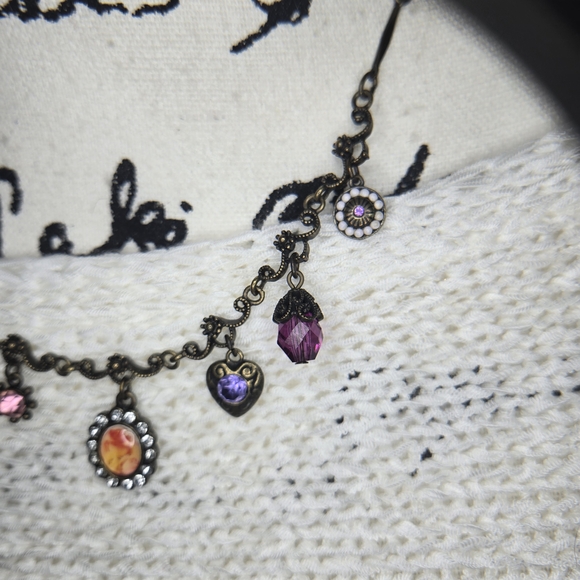 Charming Multi-Color Pendant Necklace - Picture 2 of 6
